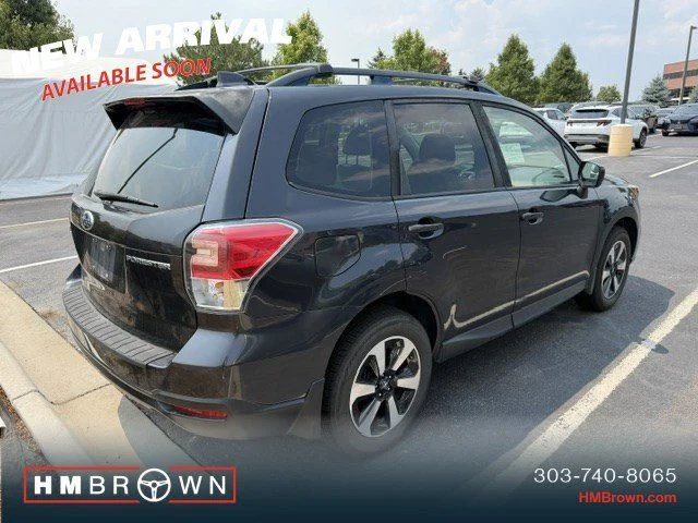 Used 2018 Dark Gray Metallic Subaru 2.5i Premium image 3