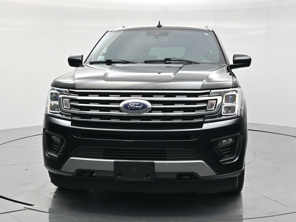 Used 2020 Black Ford XLT image 2