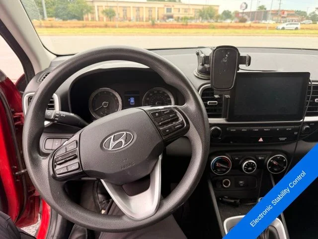 Used 2021 Scarlet Red Pearl Hyundai SE image 6