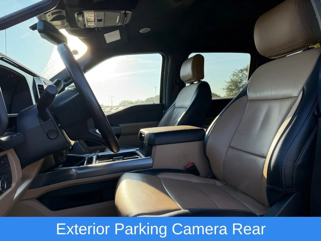 Used 2024 Silver Ford Lariat image 27