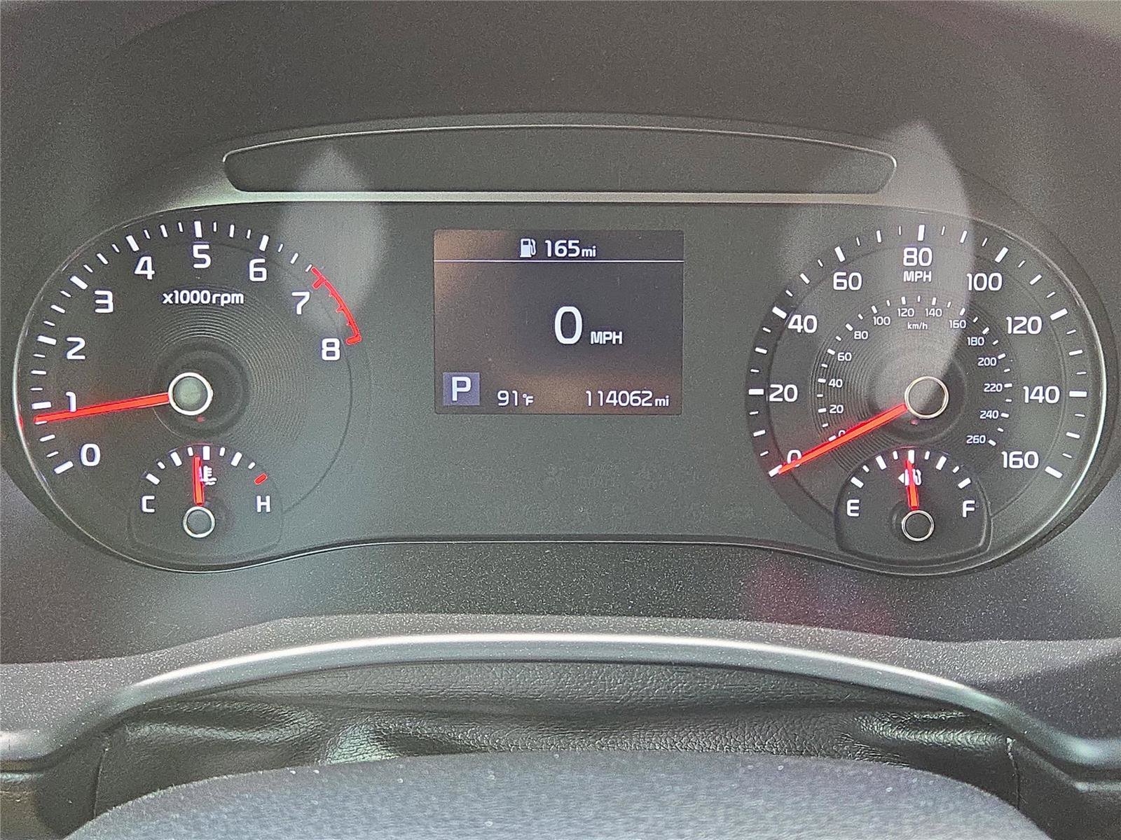 Used 2020 White Kia S image 23