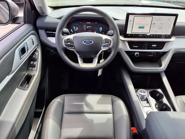 New 2026 Agate Black Metallic Ford Active image 9