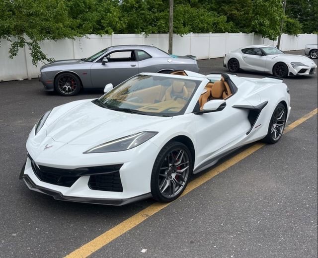 2023 Chevrolet Corvette Z06 Convertible 3LZ's photo