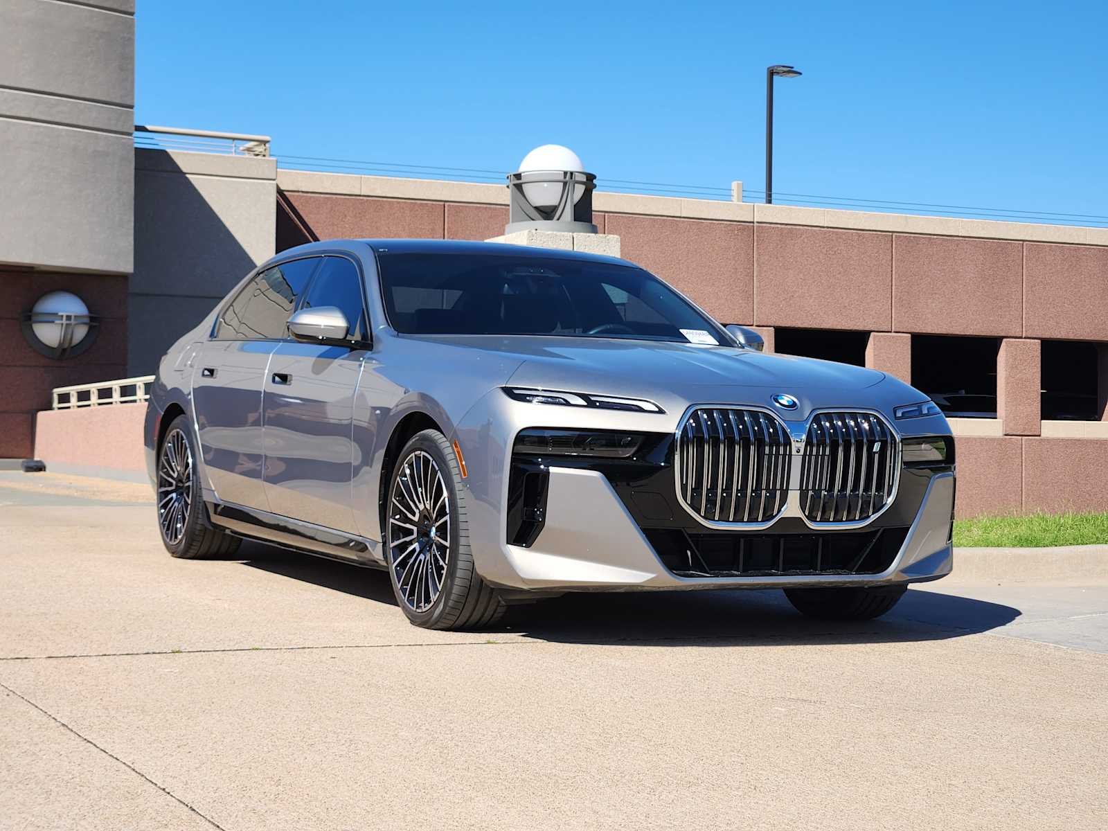 Used 2025 BMW i7 60 with VIN WBY53EJ00SCU53804 for sale in Plano, TX