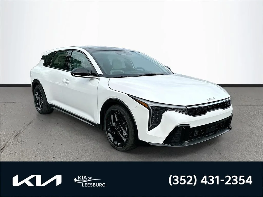 2026 Kia K4 GT-Line Turbo AT Hatchback's photo