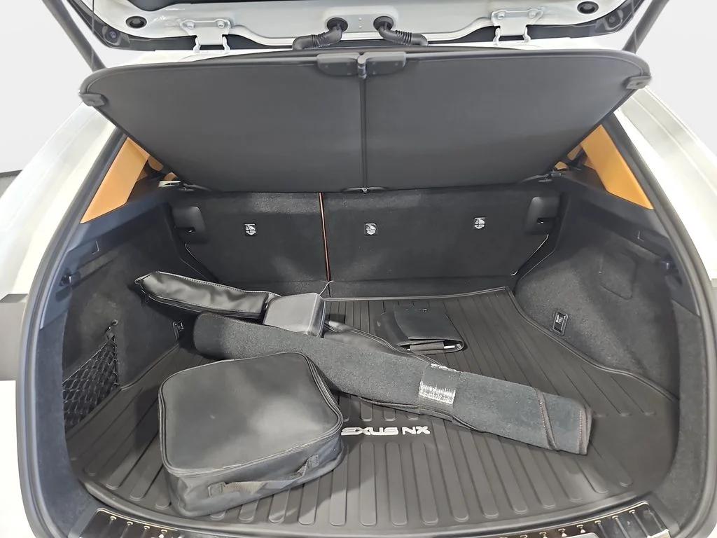 New 2026 Ultra White Lexus PREMIUM PLUS AWD image 12