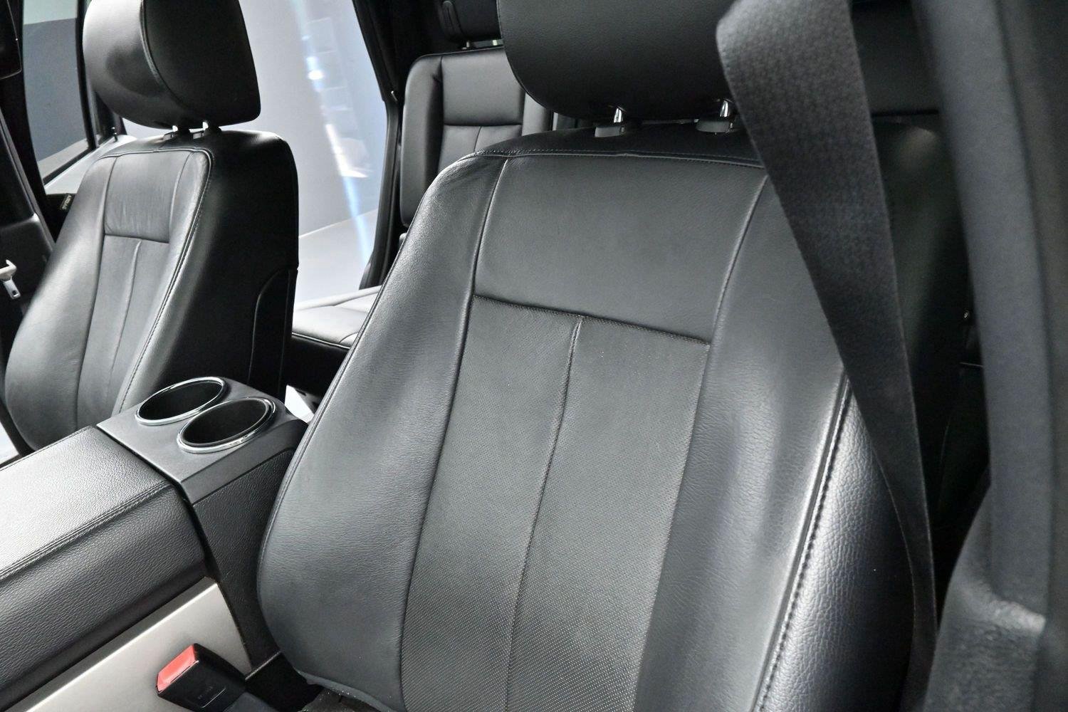 Used 2015 Tuxedo Black Metallic Ford Limited image 17