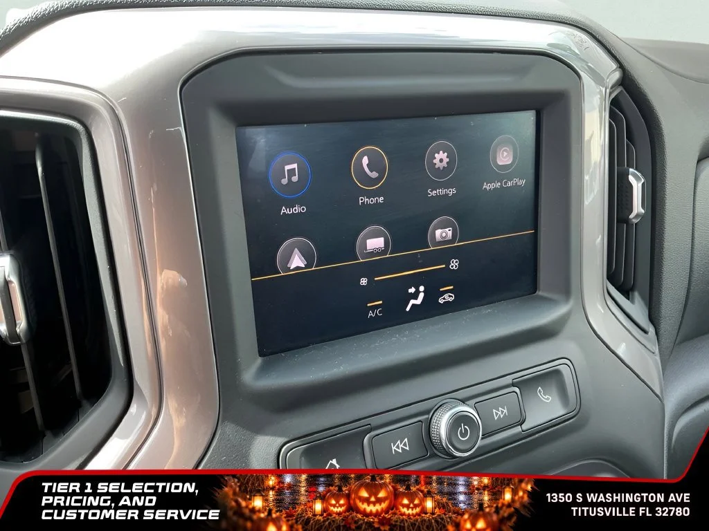 Certified Used 2021 SUMMIT WHITE GMC 2WD Regular Cab Long Bed image 21