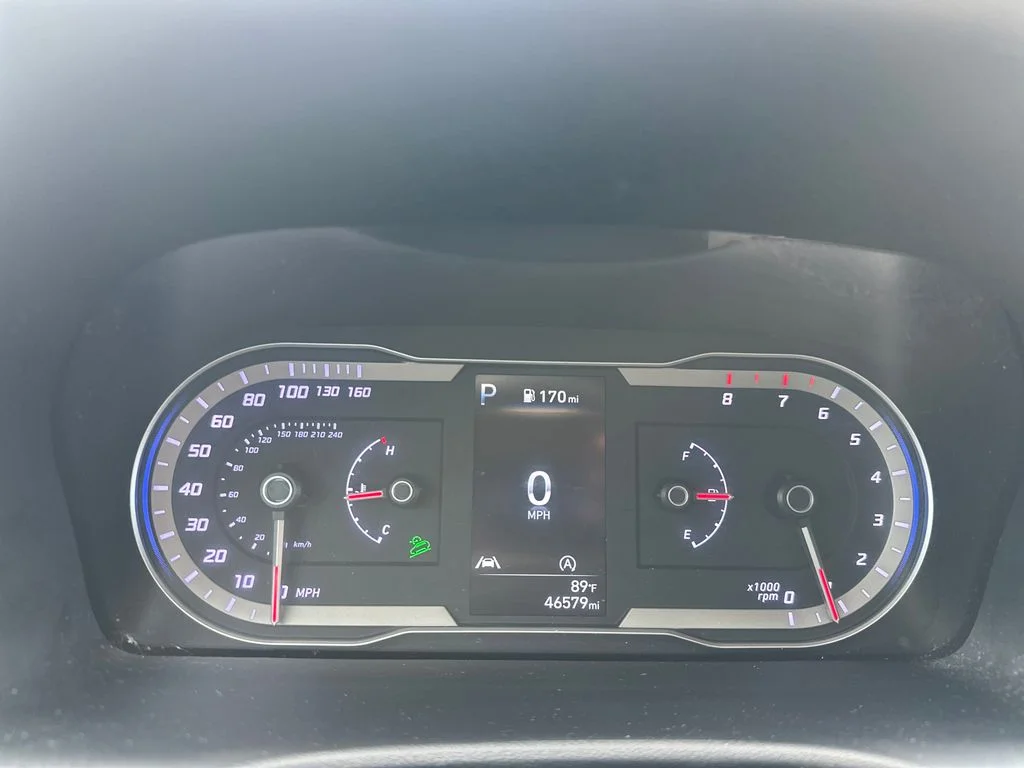 Used 2023 Amazon Gray Hyundai SEL image 14