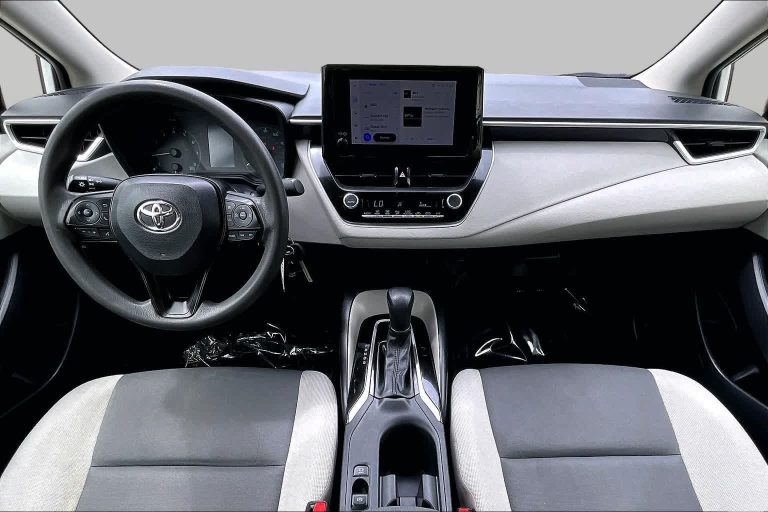 Used 2024 Ice Cap Toyota LE image 15