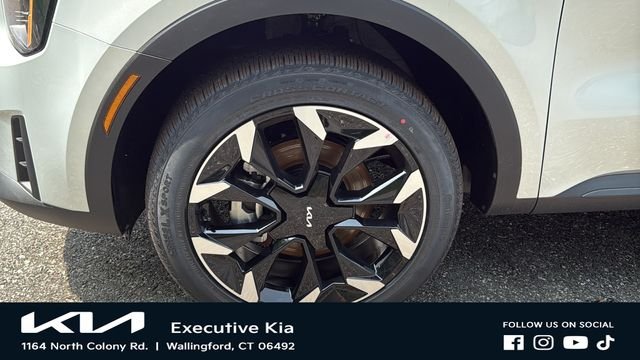 New 2026 Ivory Silver Kia EX image 8