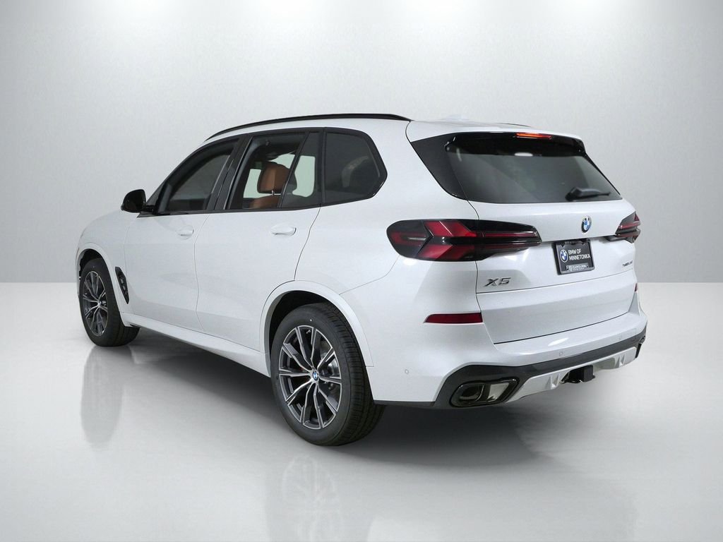 New 2026 Mineral White Metallic BMW xDrive40i image 14