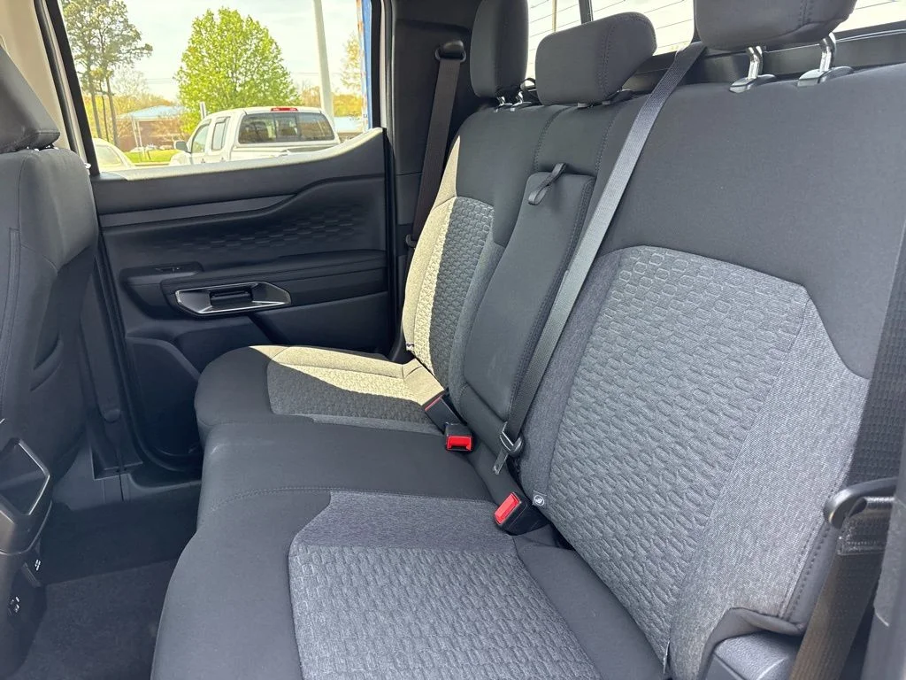 Used 2025 White Ford XLT image 25