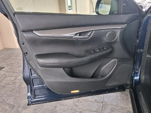 Used 2023 Blue INFINITI PURE image 15