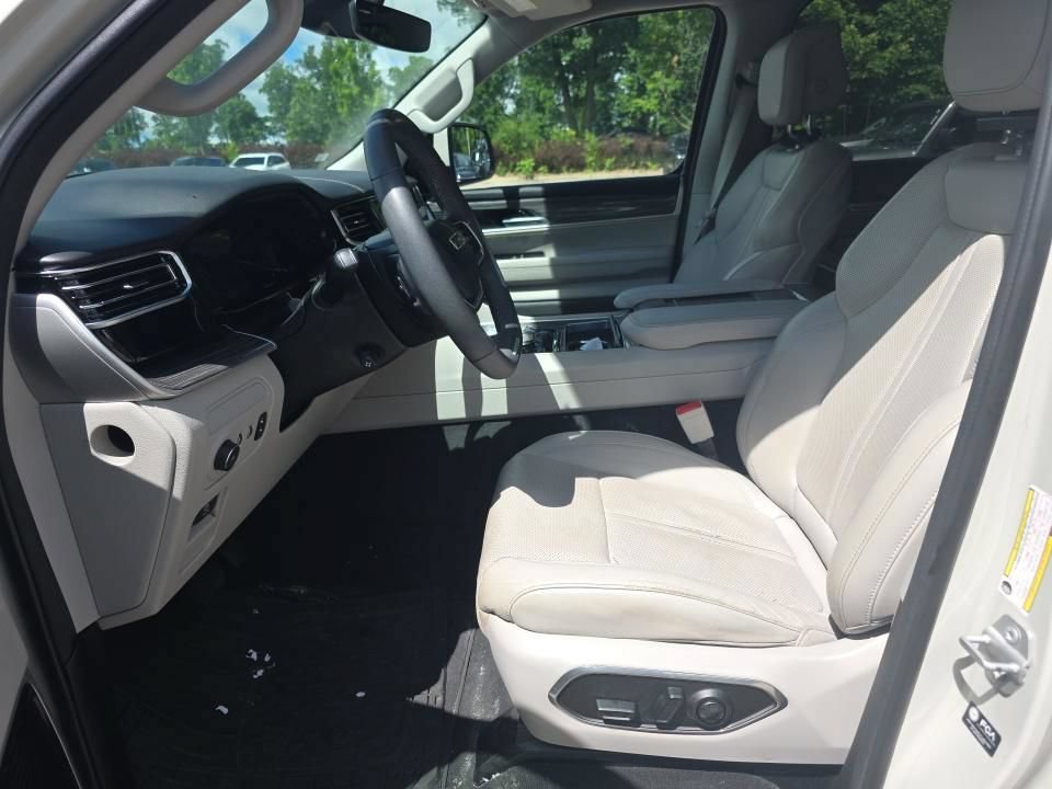 Used 2022 White Jeep Series III 4x4 image 8