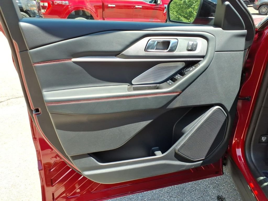 New 2026 Rapid Red Metallic Tinted Clearcoat Ford ST image 20