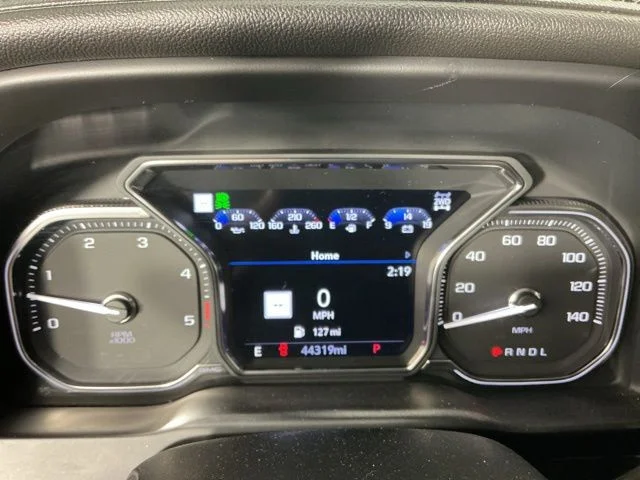 Used 2020 White GMC Denali image 11