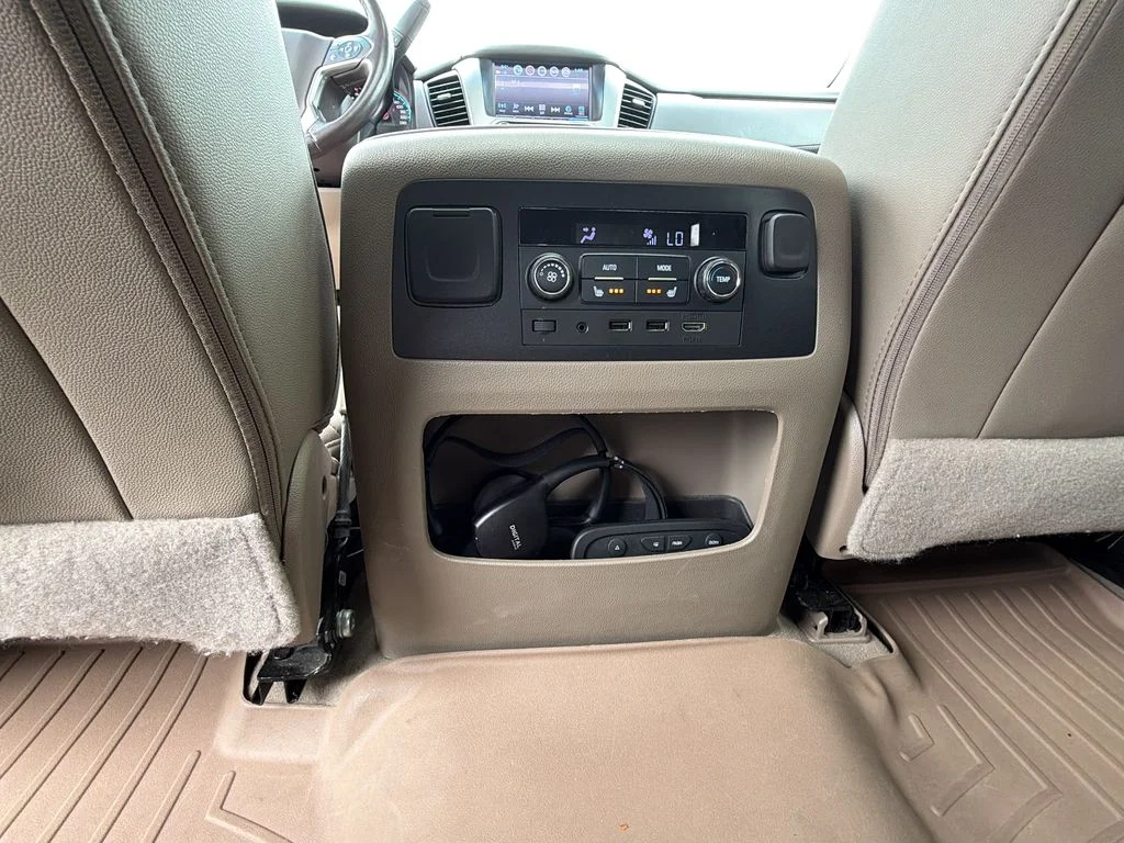 Used 2019 Blue Chevrolet Premier image 32