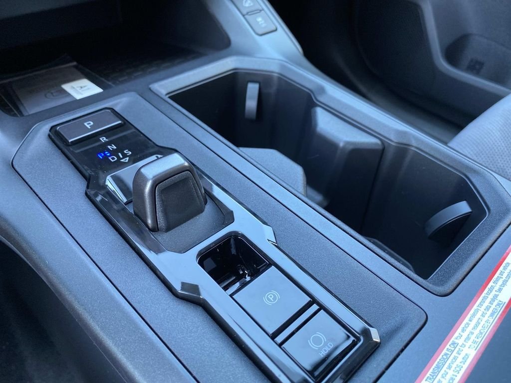 New 2026 Wind Chill Pearl with Midnight Black Metallic roof Toyota XSE image 14