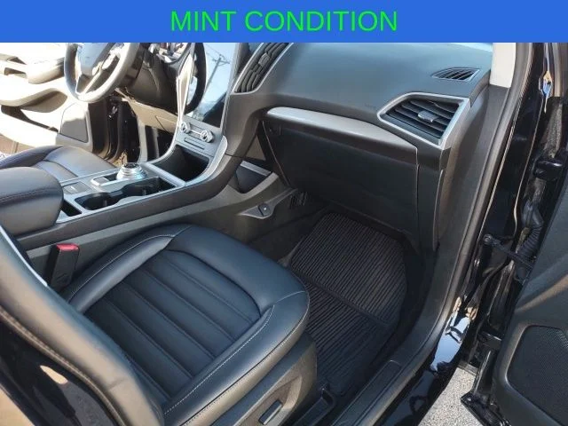 Used 2024 Black Metallic Ford SEL image 24