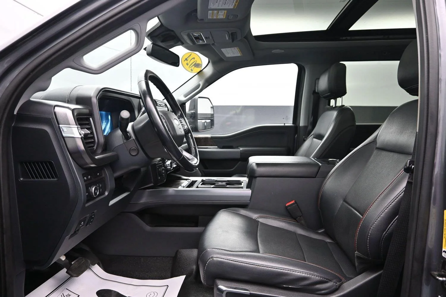 Used 2024 Carbonized Gray Ford LARIAT image 25