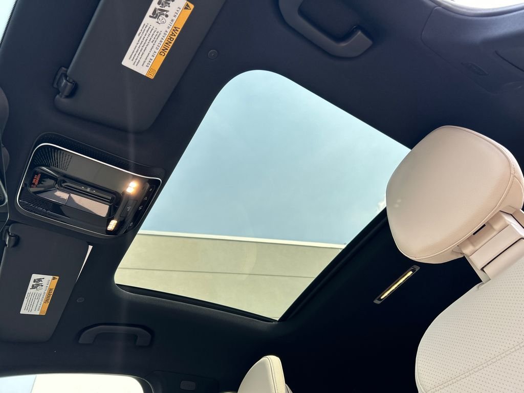 New 2026 Starling Blue Metallic Mercedes-Benz GLC 300 image 23