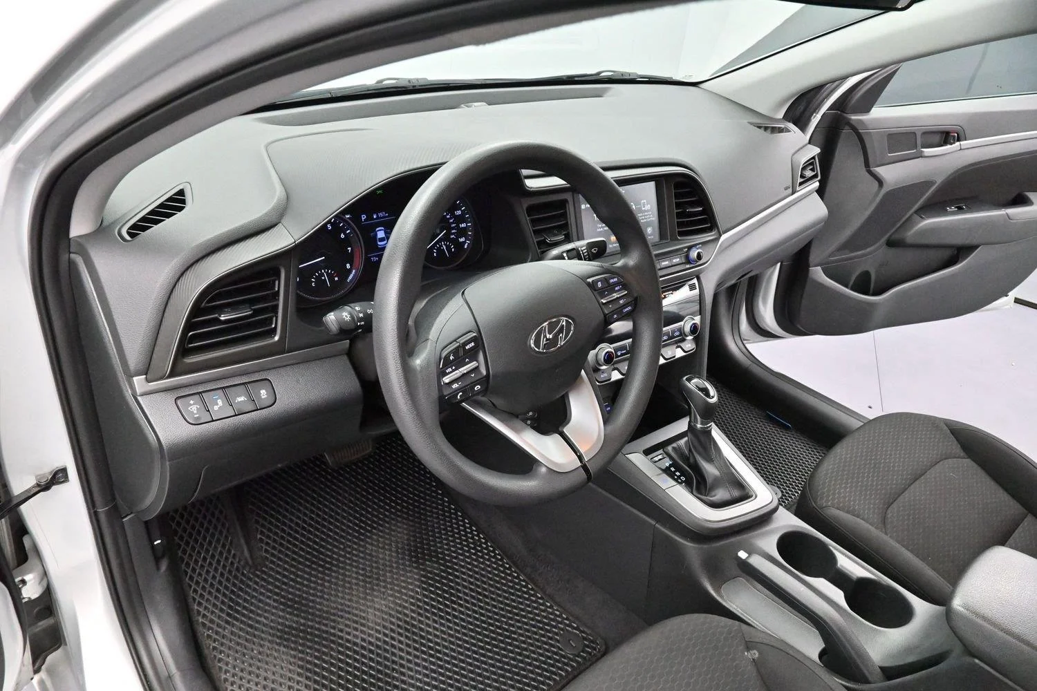 Used 2020 Symphony Silver Hyundai SEL image 12