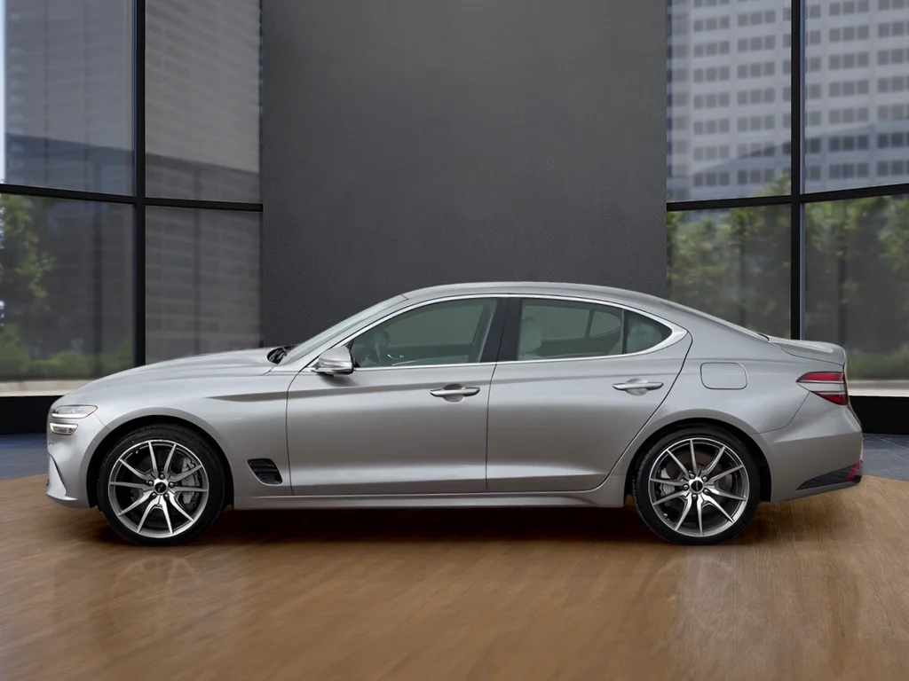 Used 2025 Silver Genesis 2.5T image 8