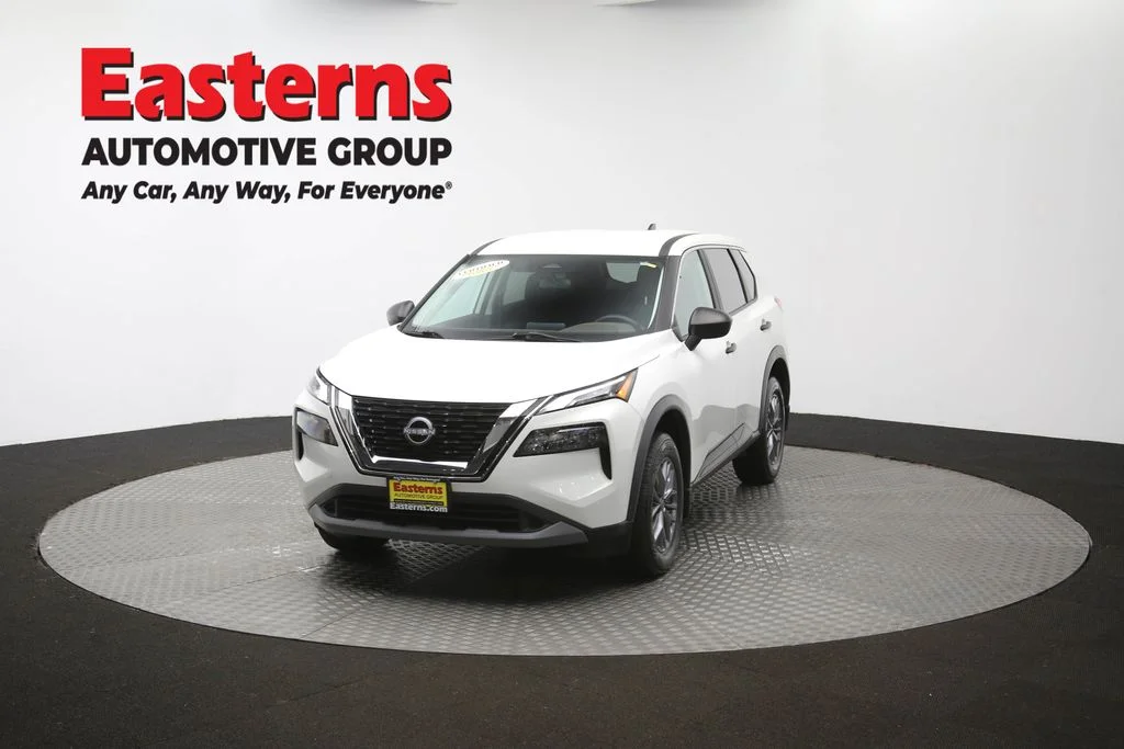 Used 2023 White Nissan S image 55