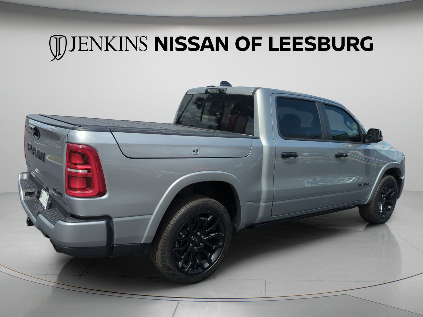 Used 2025 Billet Silver Metallic Clearcoat Ram Limited image 5