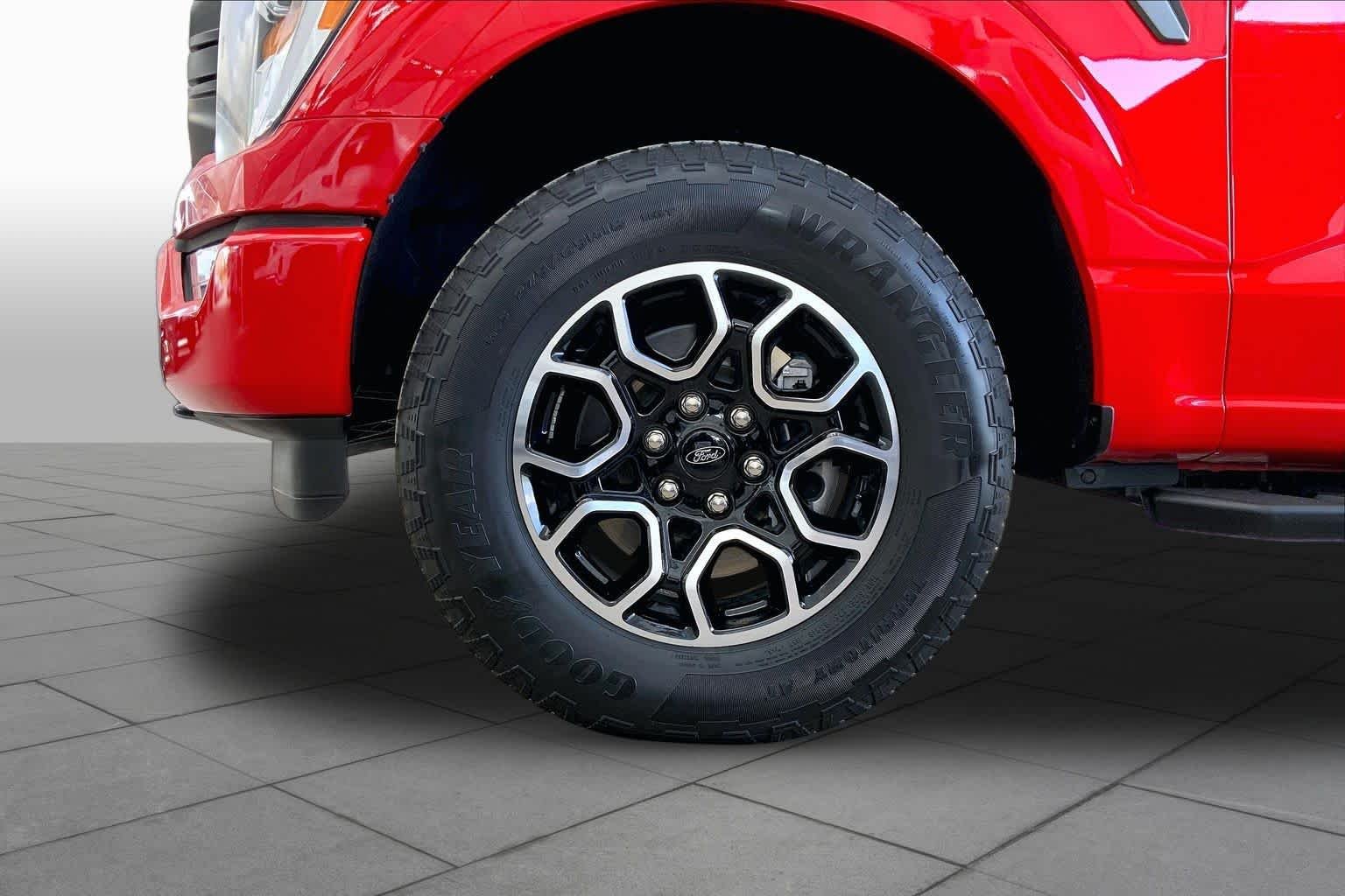 Used 2023 Race Red Ford XLT image 11