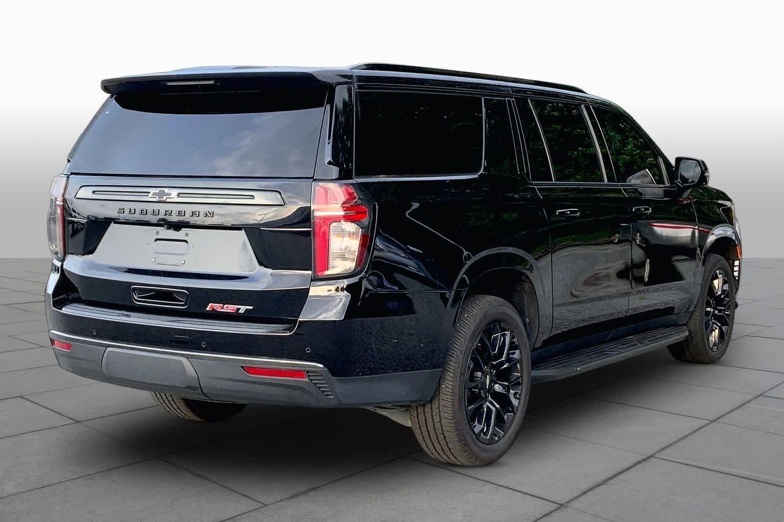 Used 2022 Black Chevrolet RST image 13