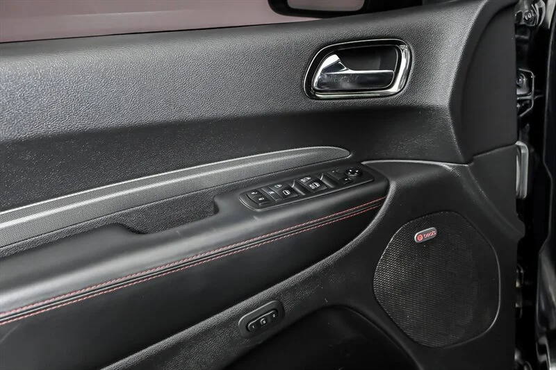 Used 2018 DB Black Crystal Clear Coat Dodge R/T image 13