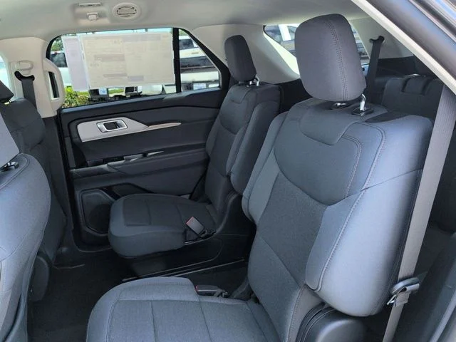 New 2026 Carbonized Gray Metallic Ford Active image 14