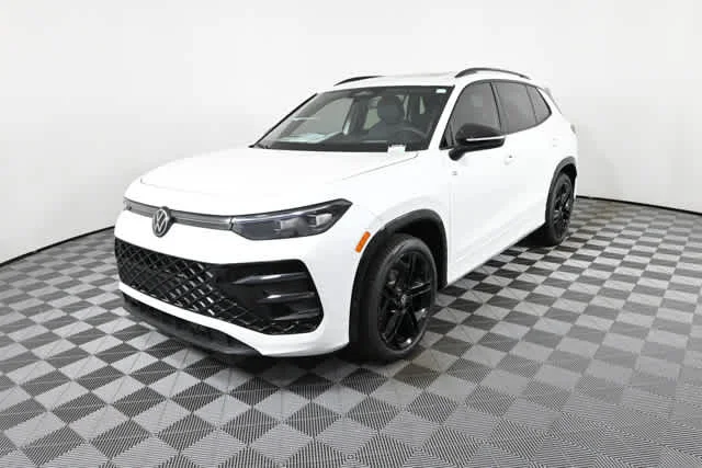 New 2026 Opal White Pearl Volkswagen SE R-Line Black image 2