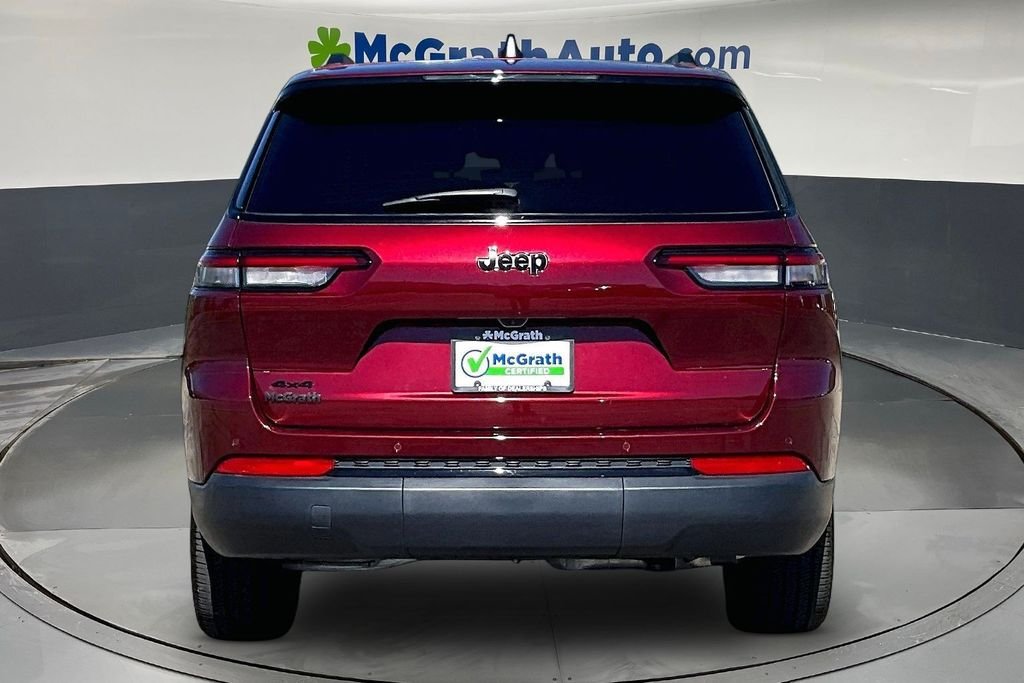 Used 2025 Red Jeep Altitude image 6