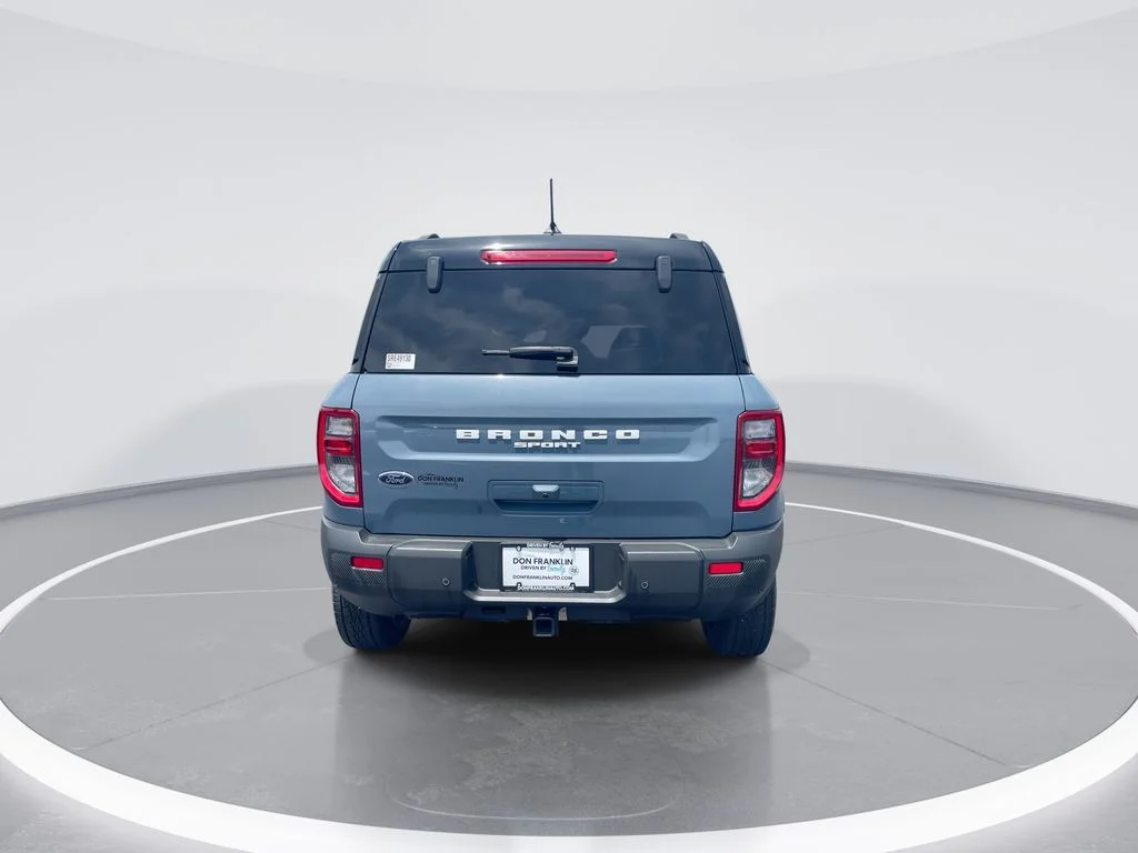 Used 2025 Gray Ford Badlands image 7