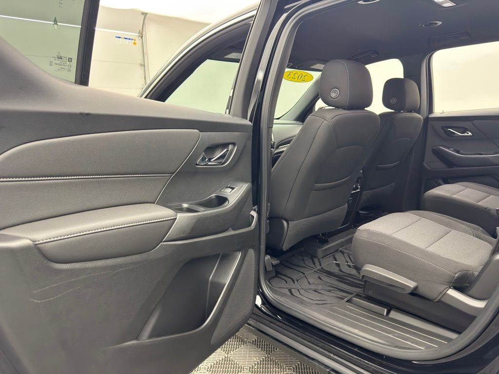 Used 2023 Mosaic Black Metallic Chevrolet LT image 38