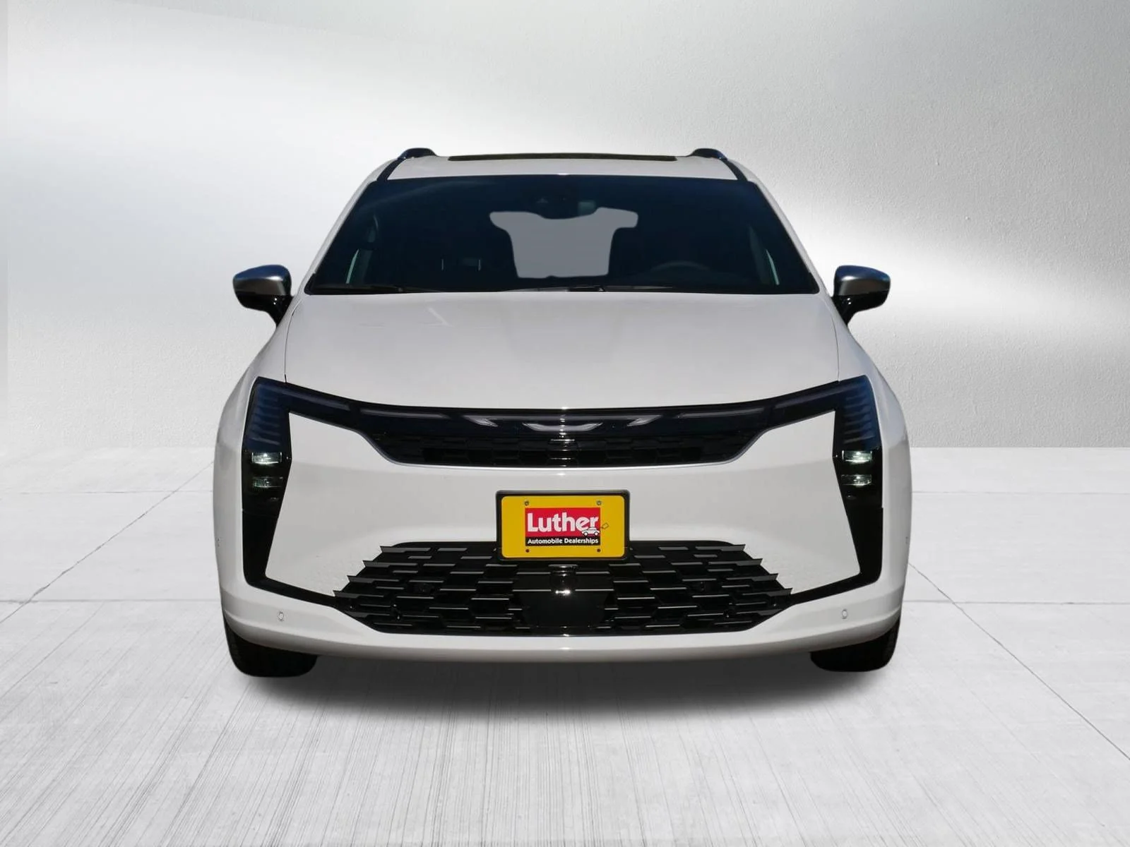 New 2027 Bright White Clear-Coat Paint Chrysler Pinnacle image 2