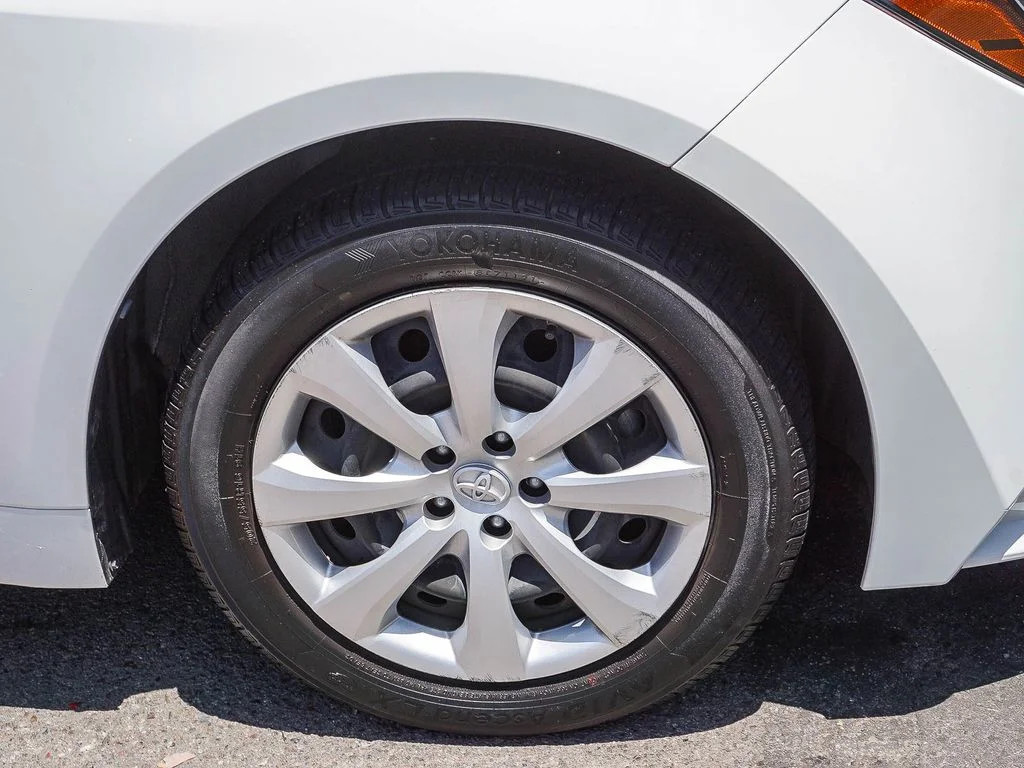 Used 2021 White Toyota LE image 9
