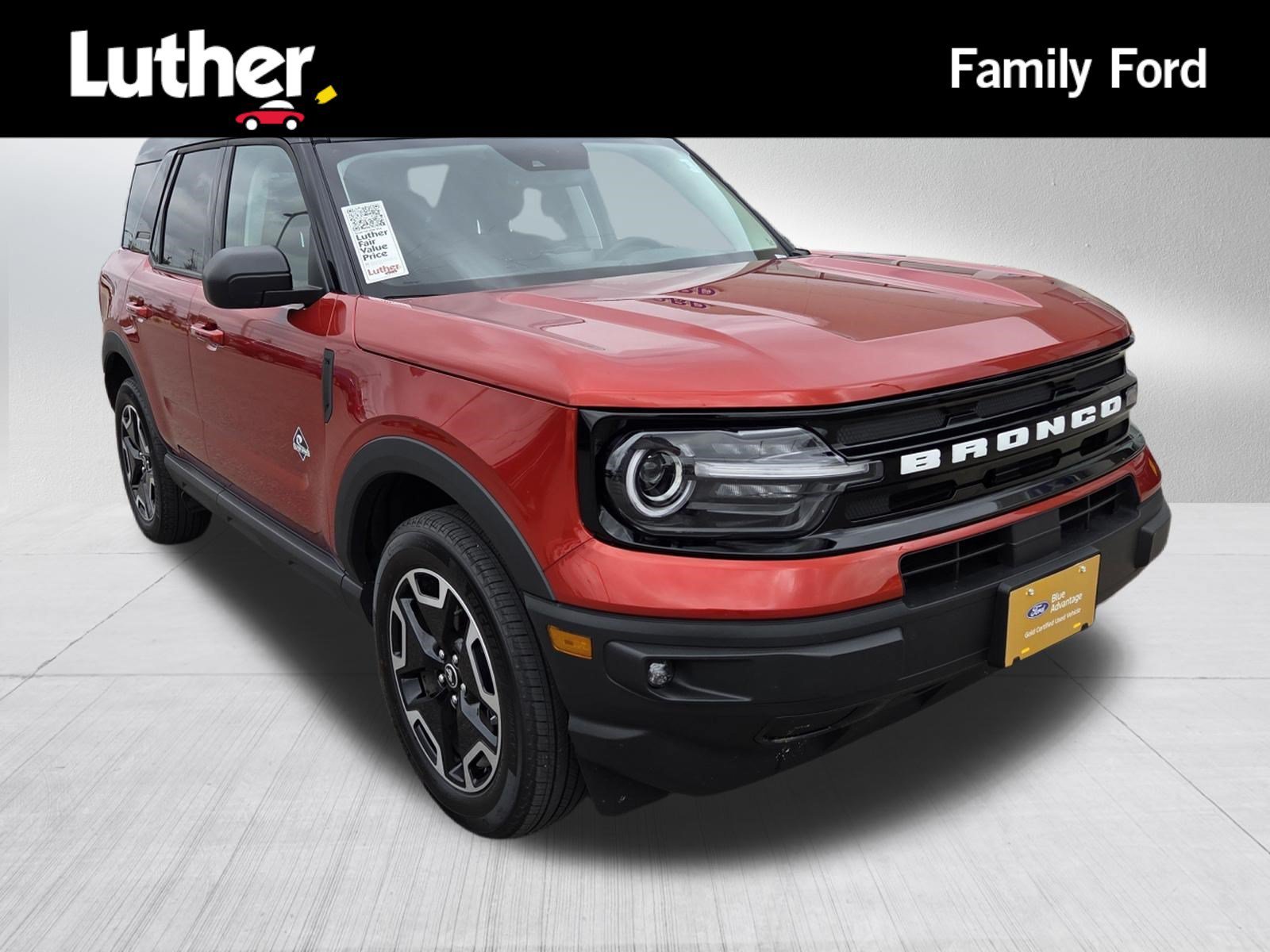 Certified Used 2023 Hot Pepper Red Tinted Clearcoat Ford Outer Banks image 1