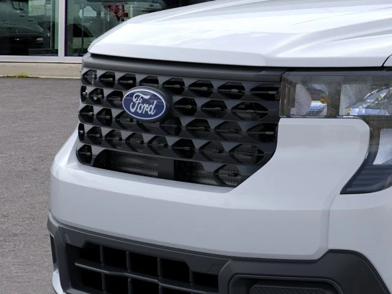 New 2025 Oxford White Ford XLT image 50