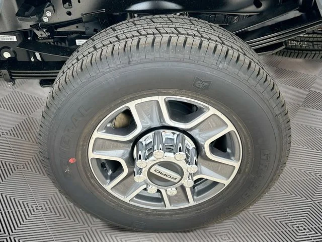 New 2026 Gray Metallic Ford Lariat image 20