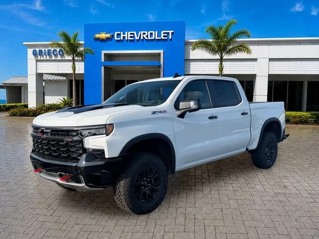 New 2026 Summit White Chevrolet ZR2 image 3