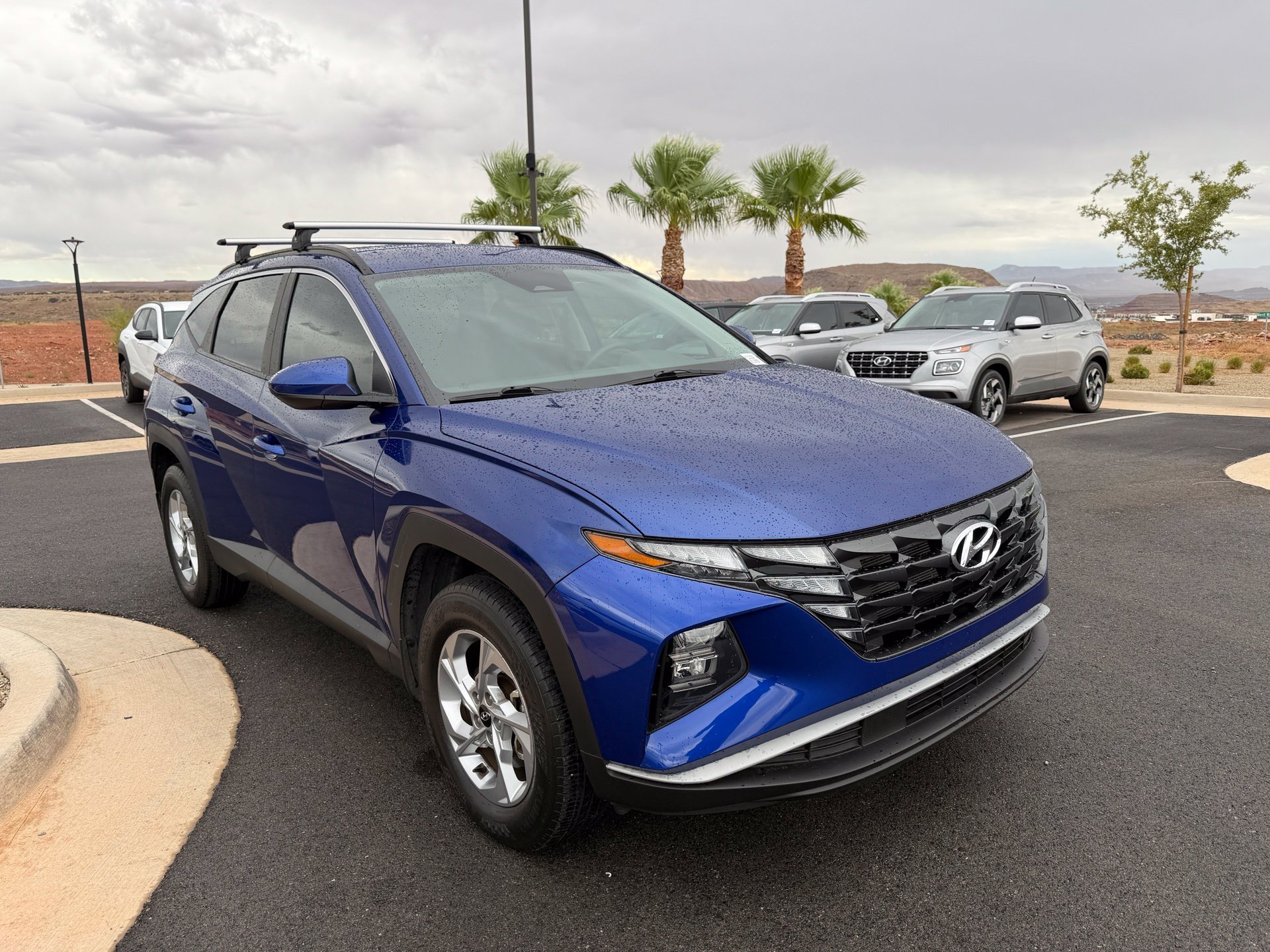 Certified Used 2024 Blue Hyundai SEL image 3