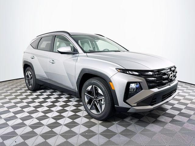 New 2026 Silver Hyundai SEL FWD image 10