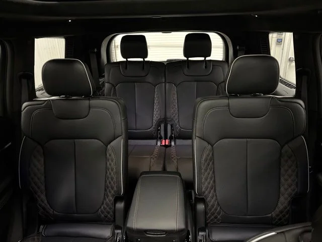 New 2026 Velvet Red Pearl-Coat Exterior Paint Jeep Summit image 31