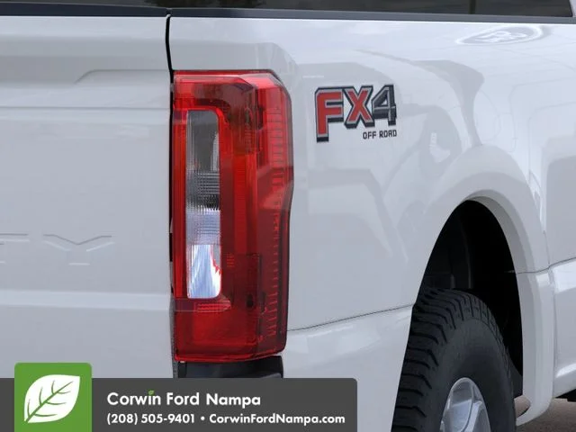 New 2026 Oxford White Ford XLT image 21