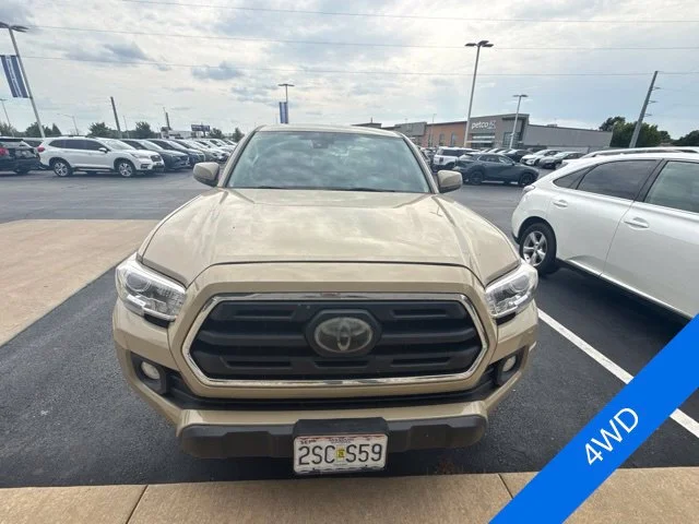 Used 2018 Quicksand Toyota SR5 image 2