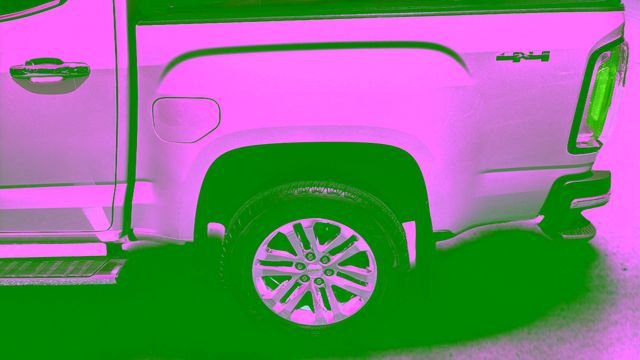 Used 2020 Silver GMC SLT image 32